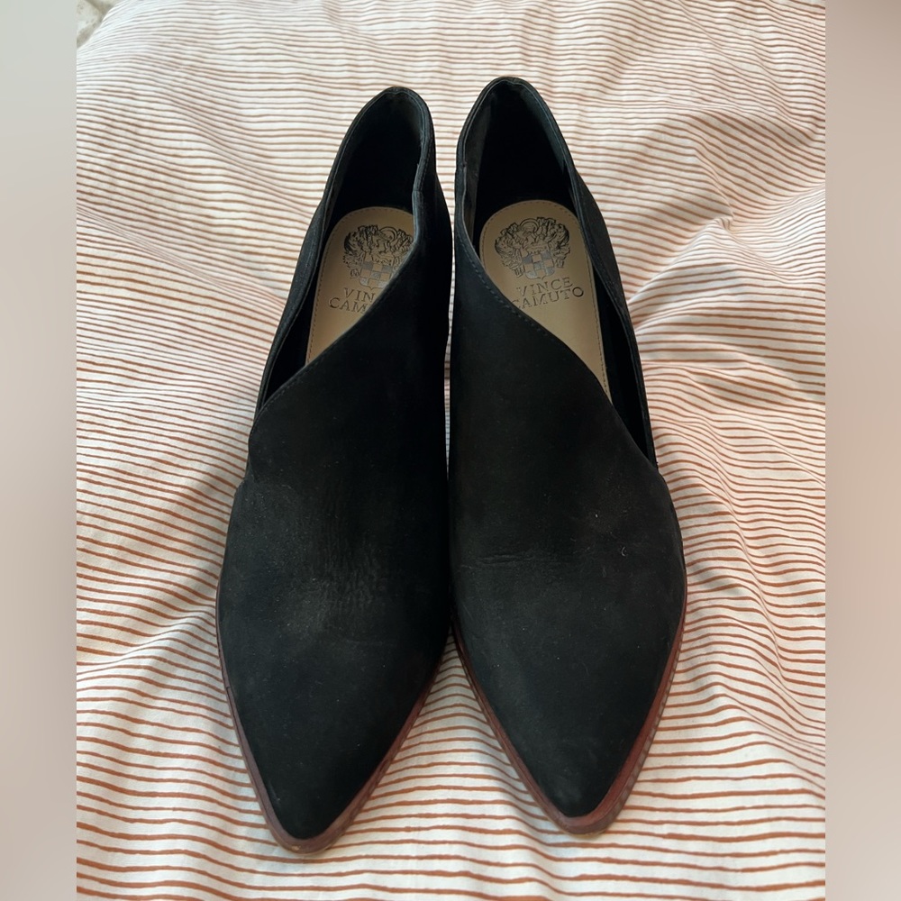Vince Camuto Bootie Cutouts - Barely Worn, Genuin… - image 6